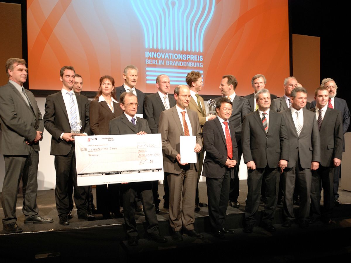 Innovationspreis Berlin Brandenburg für MBI und Adlershofer Firma