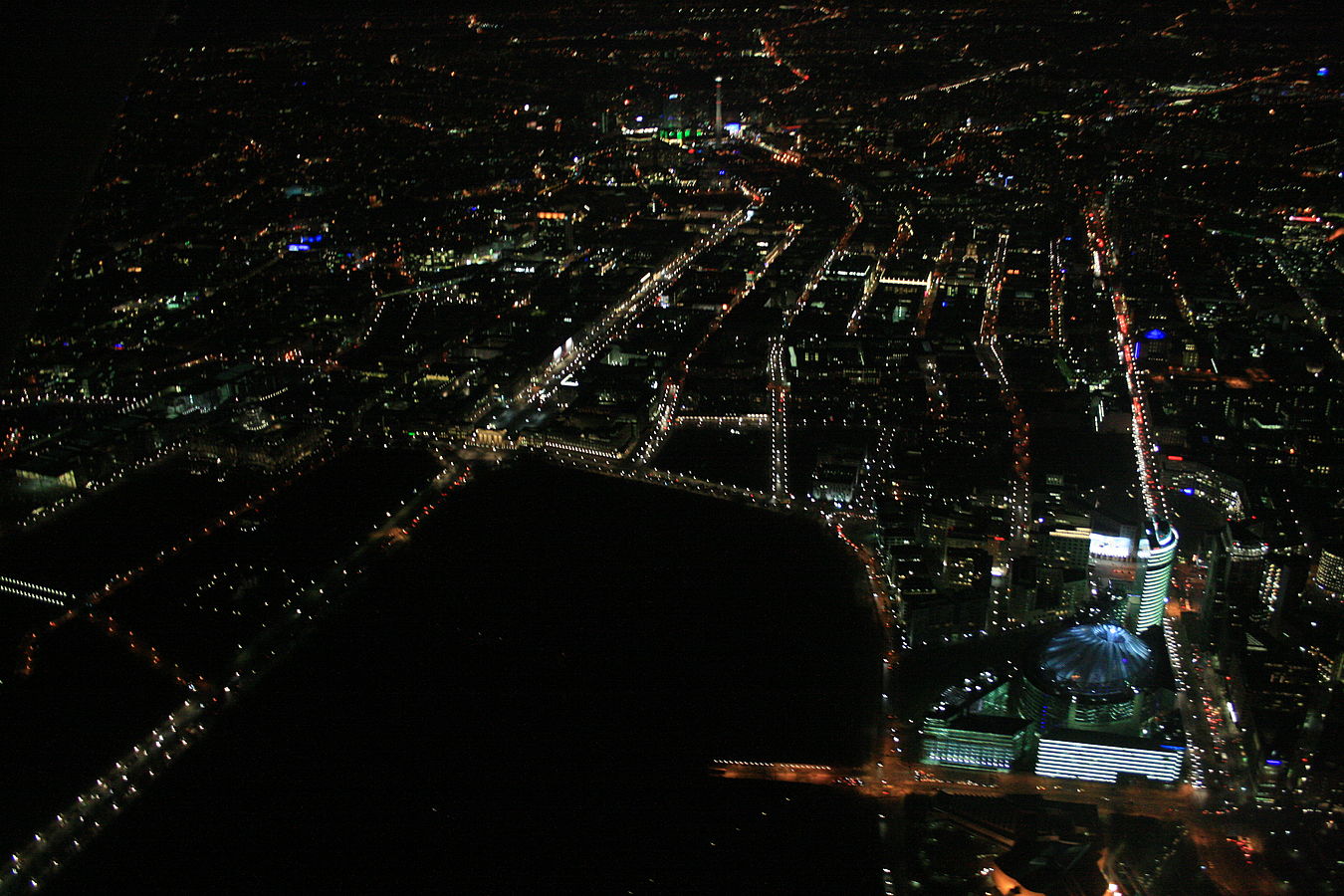 Lichtverschmutzung gefährdet die Nacht als ökologische Nische