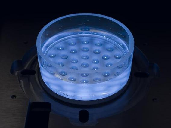 Wasser mit ultravioletten LEDs umweltfreundlich reinigen